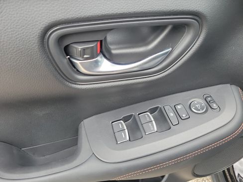 Used 2024 Honda HR-V Sport image 22