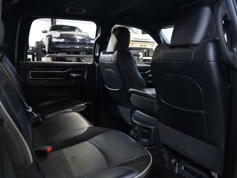 Used 2022 RAM 2500 Laramie AWD/4WD image 39