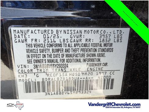 Used 2025 Nissan Sentra S FWD image 30