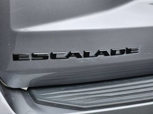 Used 2021 Cadillac Escalade Sport Platinum w/ Heavy-Duty Trailer Package AWD/4WD image 16