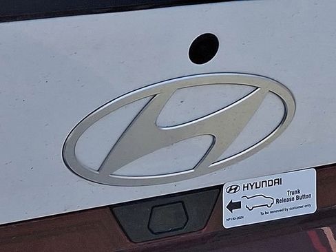 New 2026 Hyundai Elantra Sport image 5