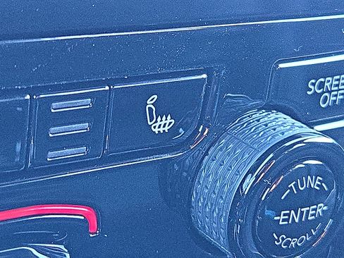 New 2025 Jeep Grand Cherokee L Laredo image 15