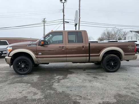 Used 2012 Ford F250 King Ranch w/ King Ranch w/Chrome Pkg image 4