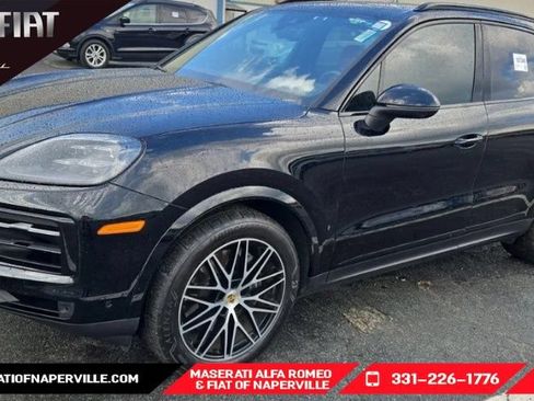 Used 2024 Porsche Cayenne AWD/4WD image 1