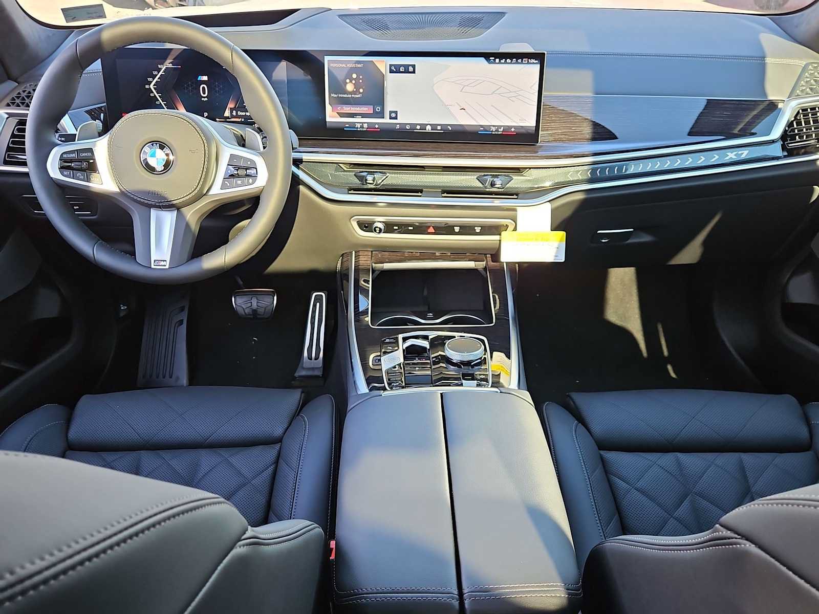 Used 2026 BMW X7 xDrive40i w/ M Sport Package AWD/4WD image 15