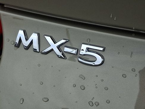 Used 2024 MAZDA MX-5 Miata Grand Touring w/ Weather Package RWD image 34
