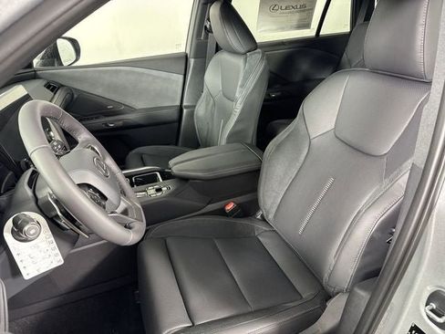 New 2026 Lexus TX 350 AWD image 18