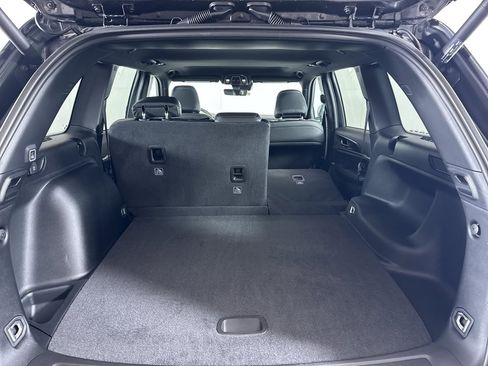 New 2026 Jeep Grand Cherokee Altitude image 9