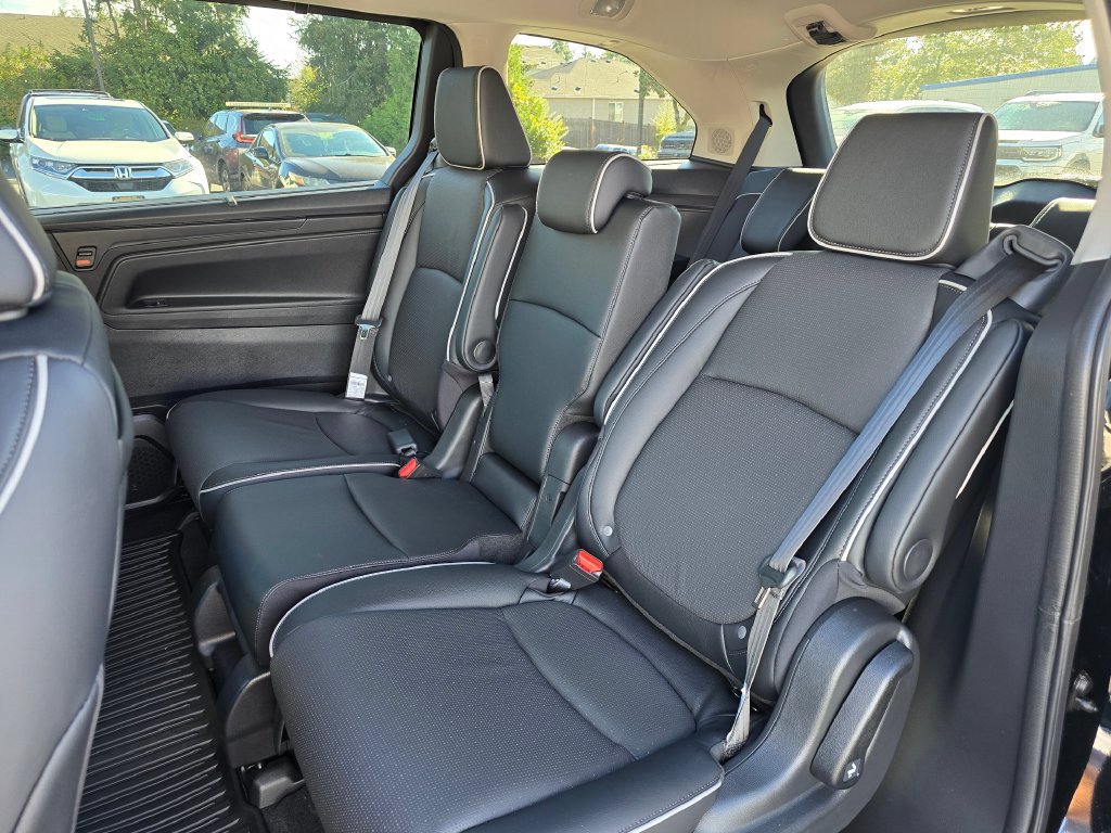New 2027 Honda Odyssey Elite image 11