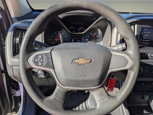 Used 2022 Chevrolet Colorado W/T w/ Custom Special Edition image 15