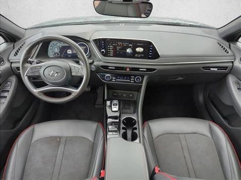 Used 2023 Hyundai Sonata SEL Plus image 17