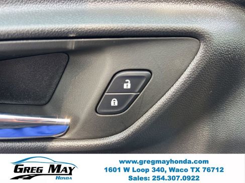 Used 2026 Chevrolet Trax LT w/ Driver Confidence Package FWD image 24