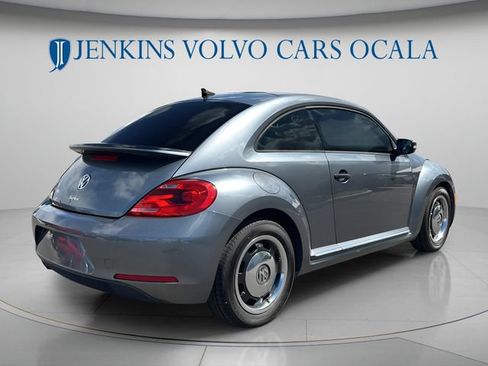 Used 2016 Volkswagen Beetle 1.8T Classic FWD image 3