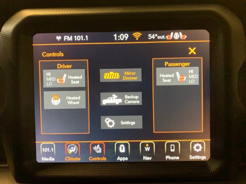 Used 2021 Jeep Gladiator Mojave AWD/4WD image 26