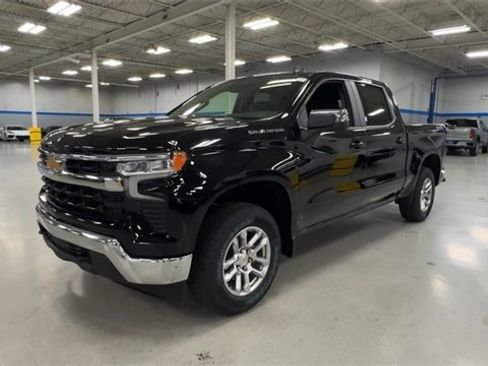 New 2025 Chevrolet Silverado 1500 LT w/ Convenience Package II image 13