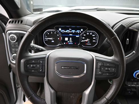 Used 2021 GMC Sierra 1500 Denali w/ Driver Alert Package II AWD/4WD image 13