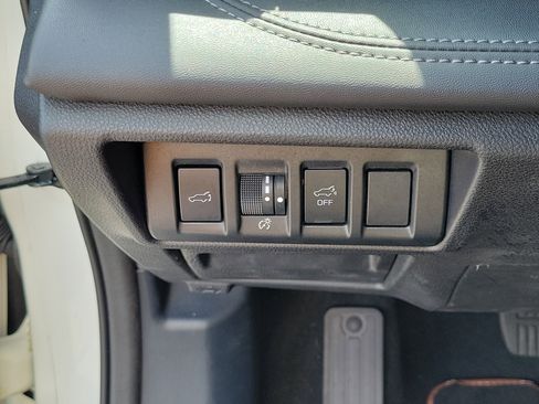 Certified 2024 Subaru Outback Touring AWD/4WD image 27