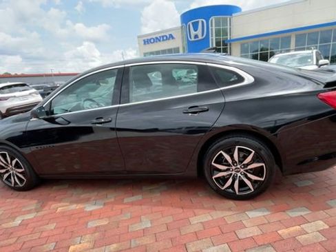 Used 2024 Chevrolet Malibu RS FWD image 7