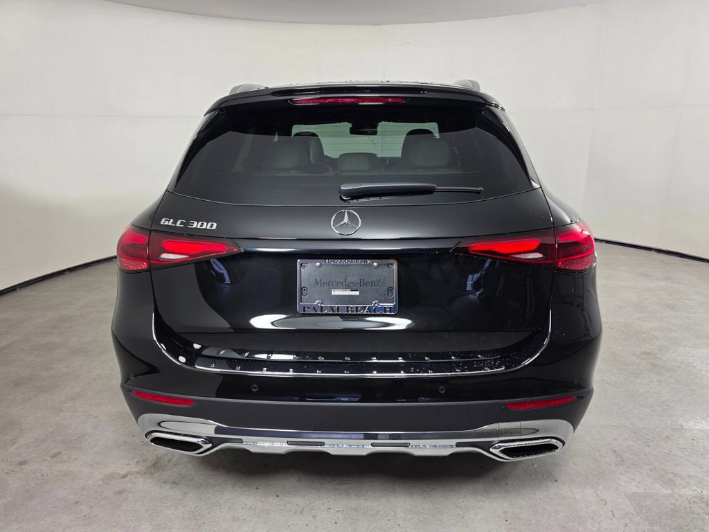 New 2027 Mercedes-Benz GLC 300 image 5
