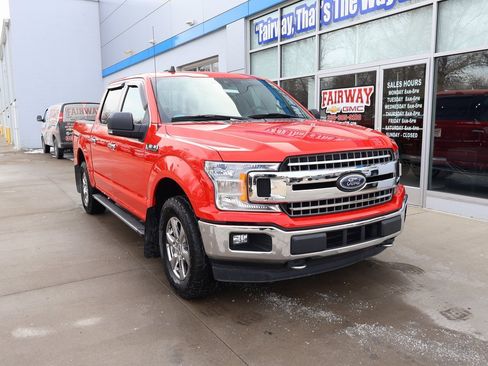 Used 2019 Ford F150 XLT w/ Equipment Group 302A Luxury image 2