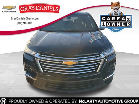 Used 2023 Chevrolet Traverse Premier image 1