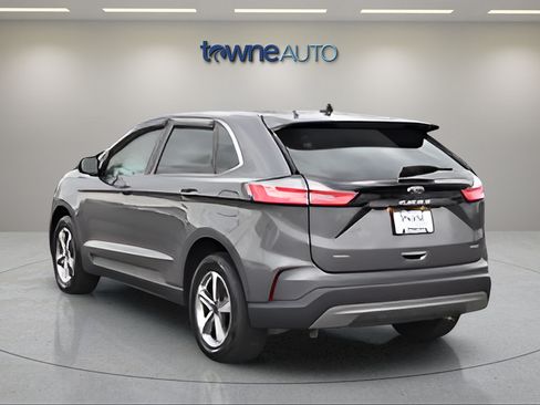 Used 2023 Ford Edge SEL w/ Convenience Package AWD/4WD image 6