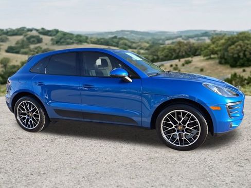 Used 2018 Porsche Macan Sport Edition AWD/4WD image 14