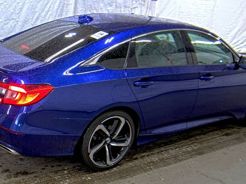 Used 2020 Honda Accord Sport image 4
