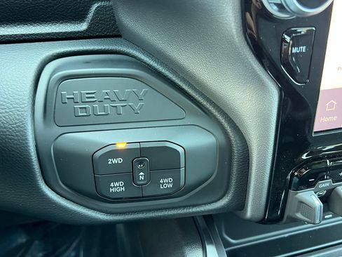 New 2026 RAM 3500 Big Horn AWD/4WD image 25