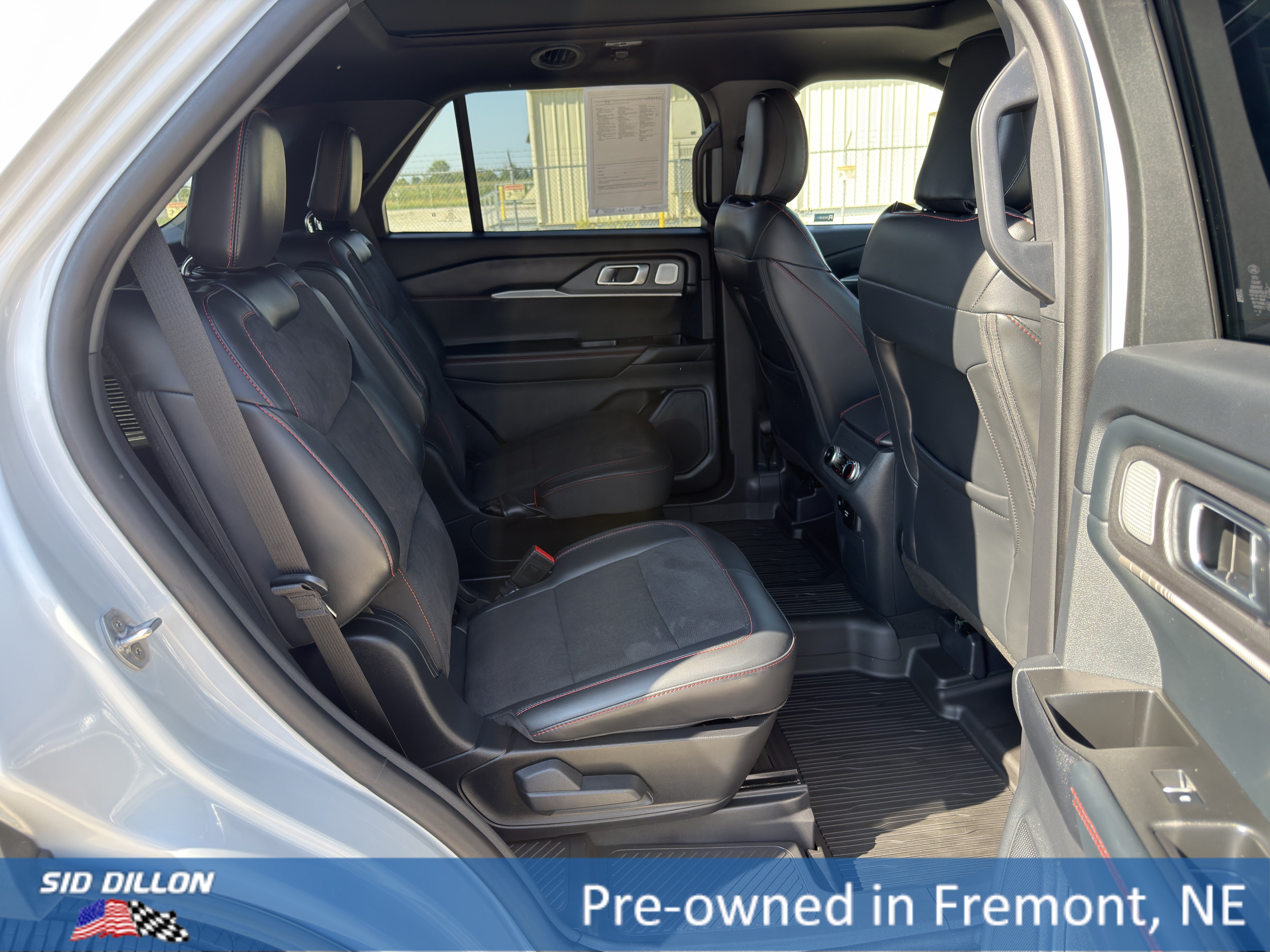 Used 2026 Ford Explorer ST w/ Sun And Sound Package AWD/4WD image 18