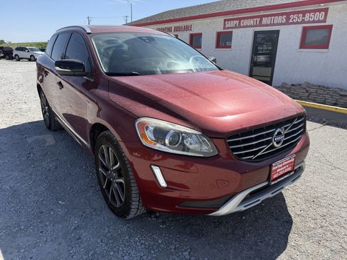 Used 2017 Volvo XC60 T6 Dynamic w/ Climate Package AWD/4WD image 1