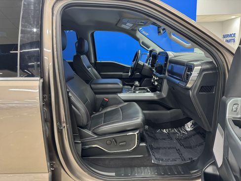 Certified 2023 Ford F150 Lariat w/ Trailer Tow Package image 13