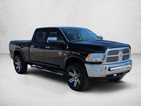 Used 2012 RAM 2500 Laramie AWD/4WD image 2