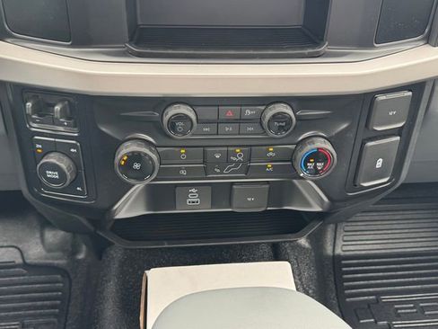 New 2026 Ford F550 4x4 Regular Cab Super Duty image 19