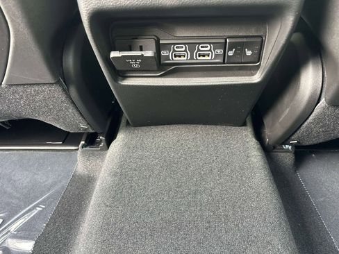 New 2025 Jeep Grand Cherokee Limited AWD/4WD image 8