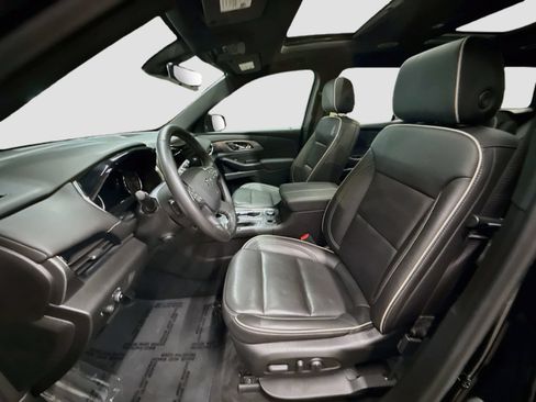 Used 2023 Chevrolet Traverse Premier w/ LPO, Floor Liner Package AWD/4WD image 25