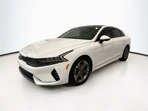 Used 2024 Kia K5 EX image 3