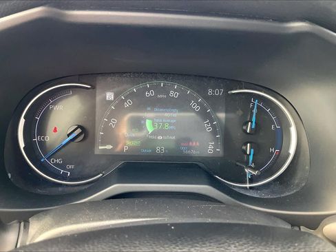Used 2025 Toyota RAV4 LE AWD/4WD image 22