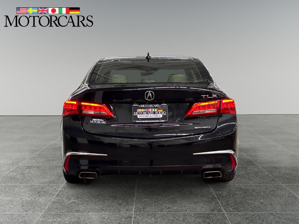 Used 2019 Acura TLX w/ Technology Package AWD/4WD image 4