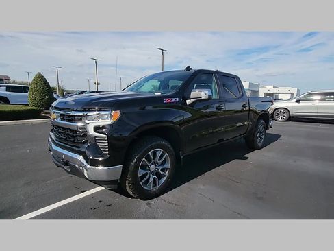 New 2026 Chevrolet Silverado 1500 LT w/ Z71 Off-Road Package image 16