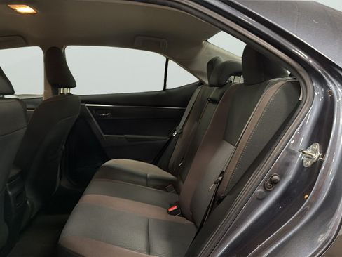 Used 2018 Toyota Corolla LE FWD image 25