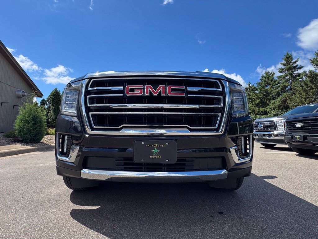 Used 2024 GMC Yukon XL SLT AWD/4WD image 12