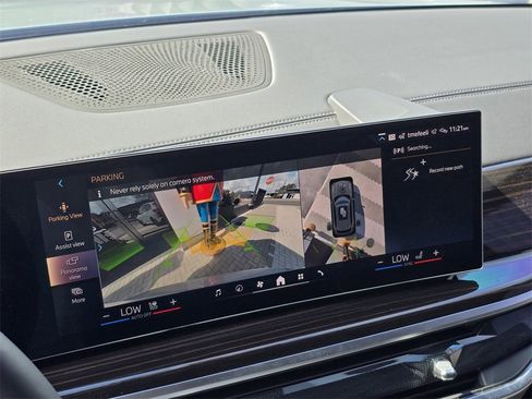 Used 2025 BMW X5 sDrive40i w/ M Sport Package image 24