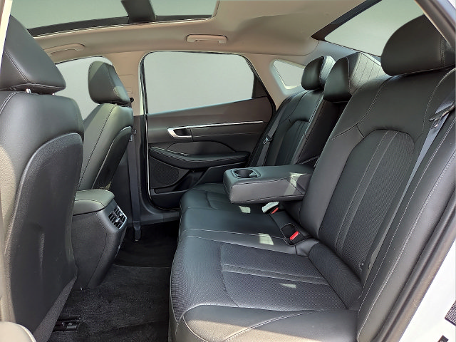 Used 2021 Hyundai Sonata Limited FWD image 12