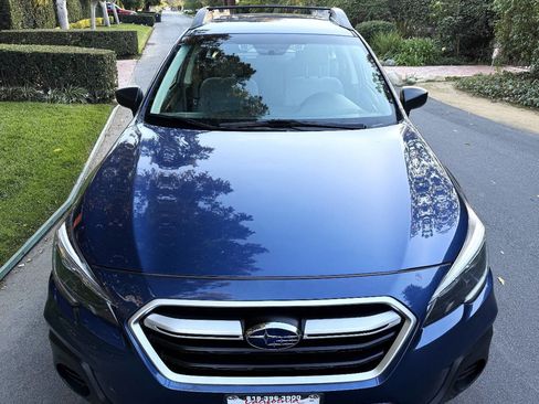 Used 2019 Subaru Outback 2.5i image 10