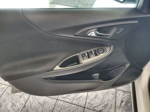 Used 2023 Chevrolet Malibu LT FWD image 13