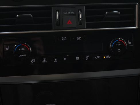 Used 2024 INFINITI QX80 Luxe AWD/4WD image 23