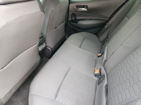 Used 2025 Toyota Corolla Hatchback image 30