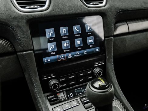 Used 2025 Porsche 718 Cayman GT4 RS image 95