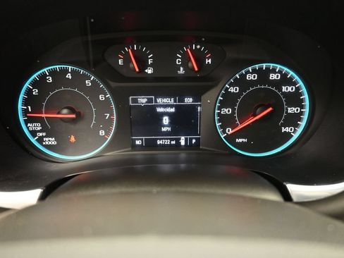 Used 2021 Chevrolet Traverse LS FWD image 3